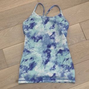 Ivivva tank top with built in shelf bra. Sz 12.